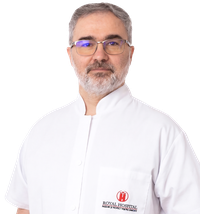 Conferențiar Dr. Sebastian Grădinaru