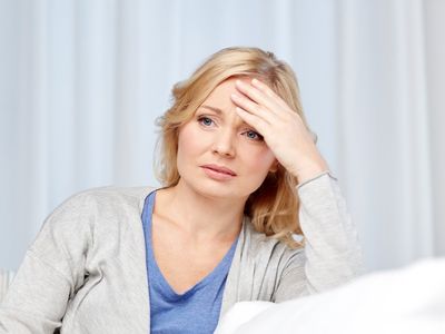 Menopauza începe la aceeași vârstă pentru toate femeile