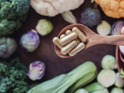 Suplimentele alimentare nu înlocuiesc alimentele