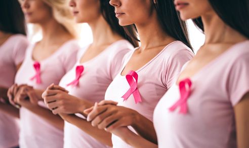 Ce este cancerul de sân, cum se diagnostichează și cum poate fi tratat?