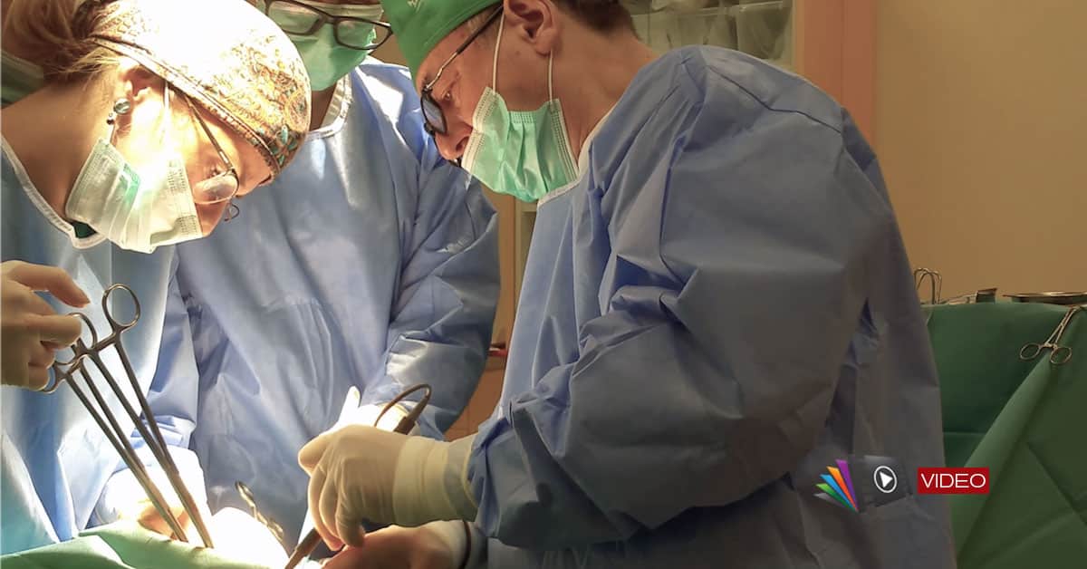 Operația „Angelina Jolie” în România – Mastectomie subcutană cu implant sincron